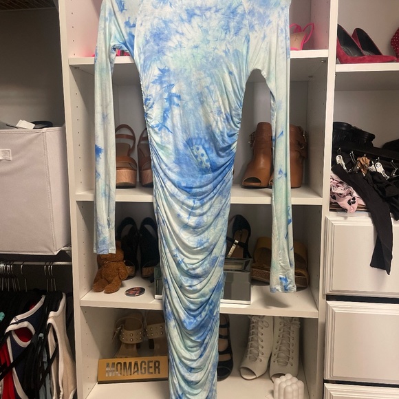 Long Sleeve stone wash looking midi dress Medium - Picture 2 of 2